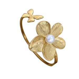 Bracelet doré ajustable à fleur perlée et papillon