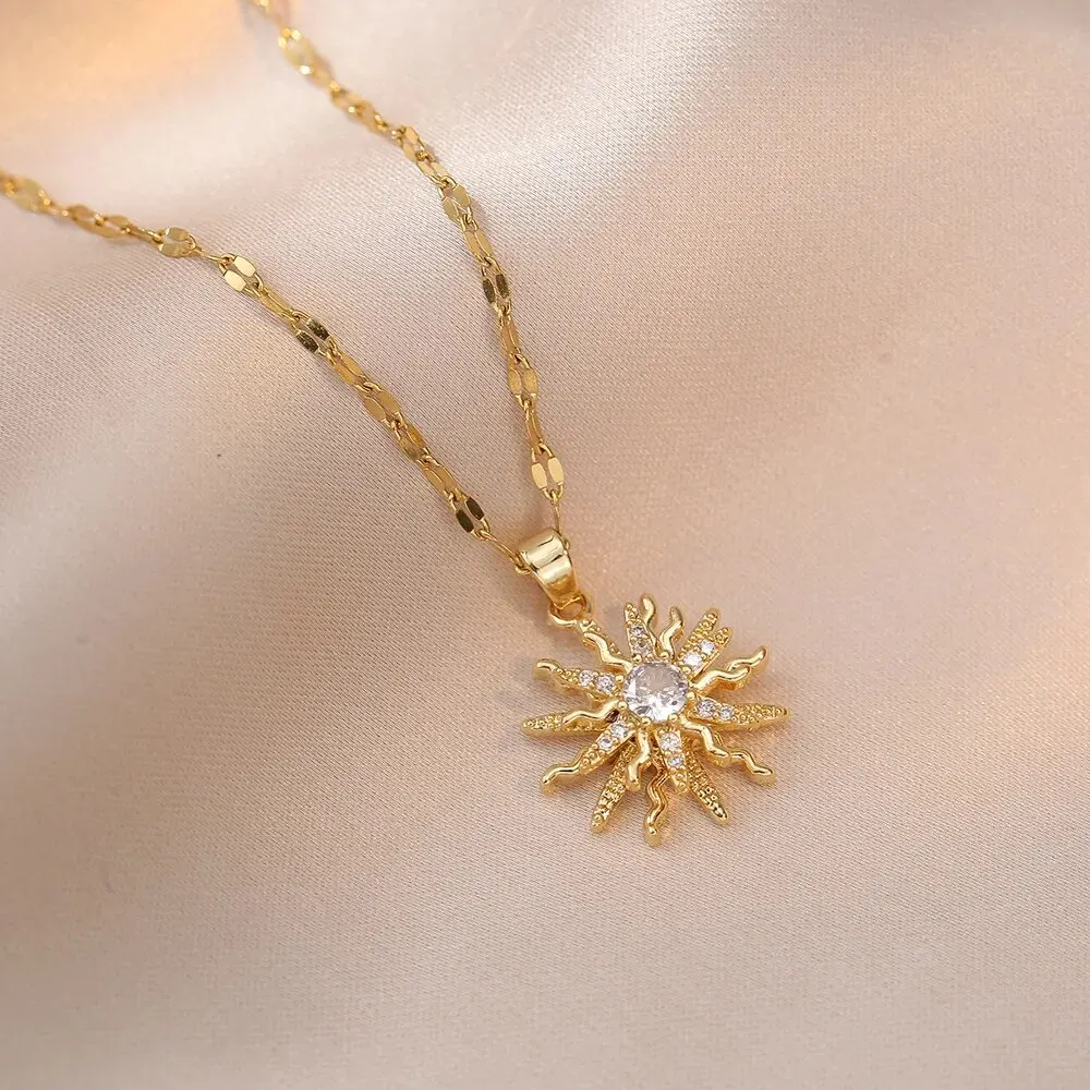Collier fleur brillante doré