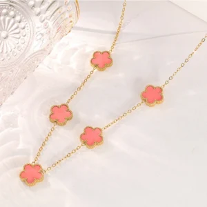 Collier fleurs rose et or multiple